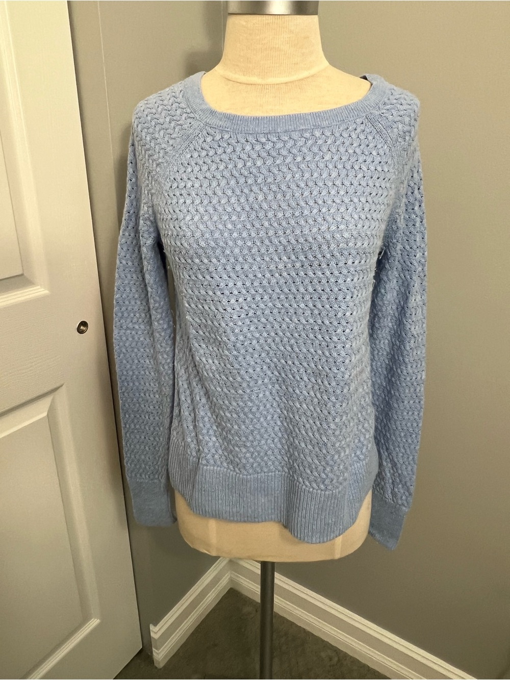 American Eagle Outfitters Light Blue Women's Knit Sweater